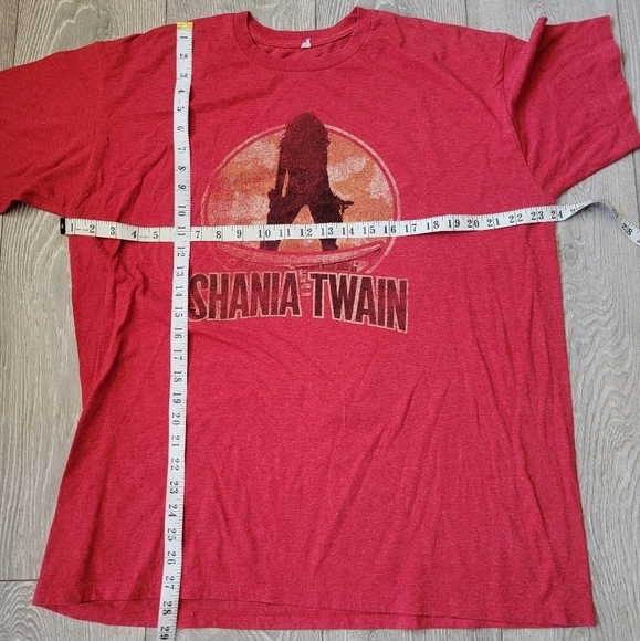Shania Twain 2014 Calgary Stampede T-shirt - Picture 3 of 3